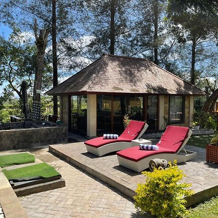 Balinese Villa In Berastagi Dış mekan fotoğraf